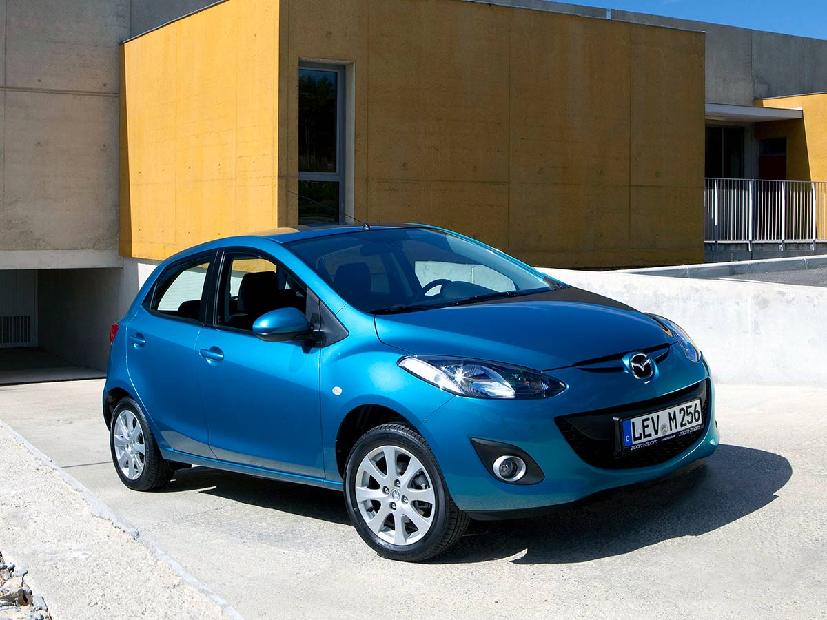 Mazda 2