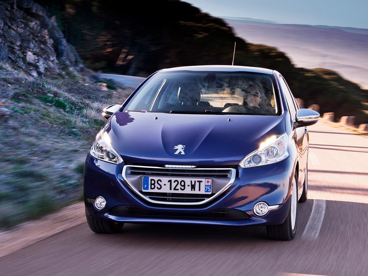 Peugeot 208