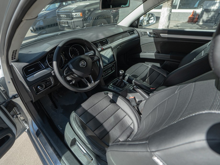 Skoda Superb 2015