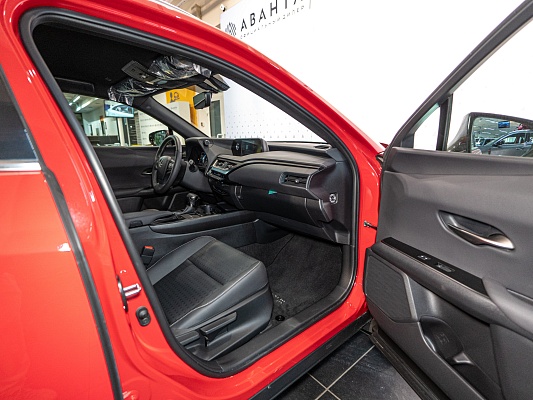 Lexus UX 200 Enjoy 2.0 CVT Red