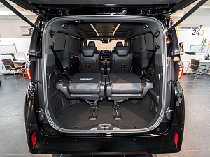 Toyota Alphard Executive Lounge 2.5 CVT