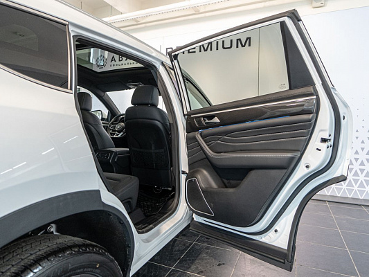 Dongfeng DFSK ix7 Premium 2.0 AT White