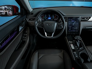 JAC J7 Люкс 1.5 CVT