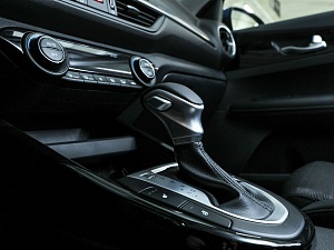 Kia Cerato Luxe 2.0 AT